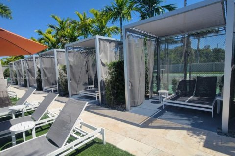 Condominio en alquiler en Doral, Florida, 221.01 m2 № 2012147 - foto 15