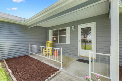House in The Villages, Florida 2 bedrooms, 118.36 sq.m. № 2149543 - photo 3