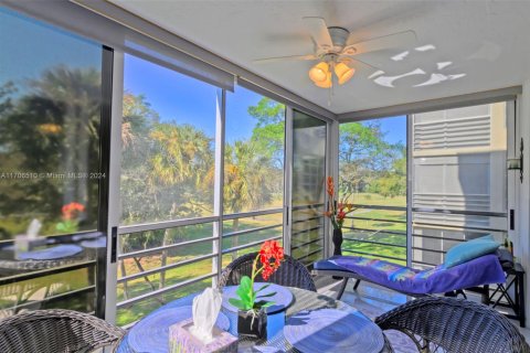 Copropriété à vendre à Pompano Beach, Floride: 3 chambres, 150.5 m2 № 1977913 - photo 28