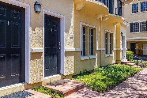 Condo à Tampa, Floride, 1 chambre  № 2166087