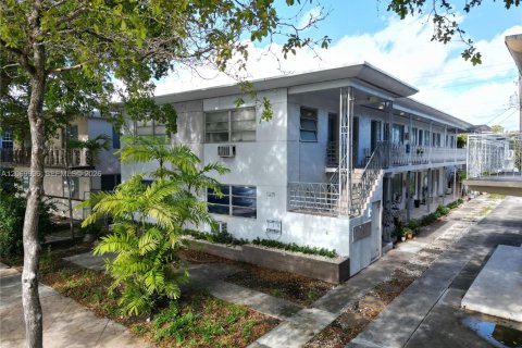 Studio à Miami Beach, Floride № 2295852