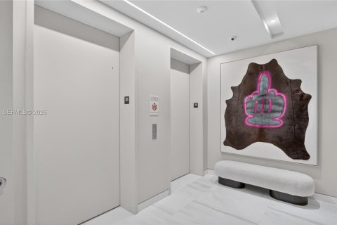 Снять в аренду кондоминиум в Майами, Флорида 3 спальни, 328.5м2, № 2145870 - фото 6