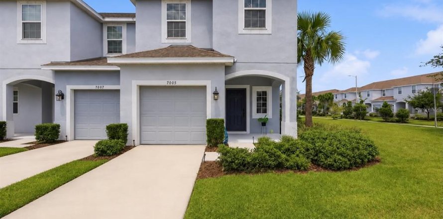 Townhouse in Riverview, Florida 3 bedrooms, 146.41 sq.m. № 2107612