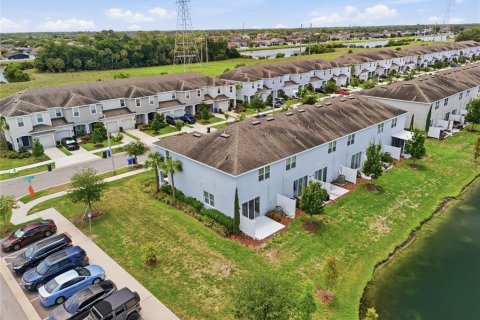 Townhouse in Riverview, Florida 3 bedrooms, 146.41 sq.m. № 2107612 - photo 26