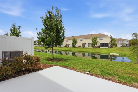 Townhouse in Riverview, Florida 3 bedrooms, 146.41 sq.m. № 2107612 - photo 23