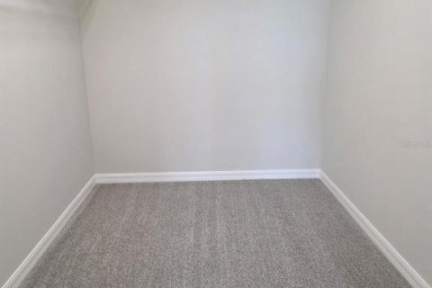 Townhouse in Riverview, Florida 3 bedrooms, 146.41 sq.m. № 2107612 - photo 16