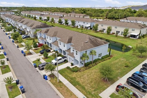 Townhouse in Riverview, Florida 3 bedrooms, 146.41 sq.m. № 2107612 - photo 28