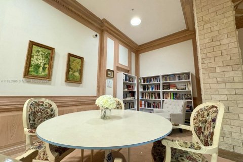 Купить кондоминиум в Майами-Бич, Флорида 2 спальни, 112.04м2, № 1979828 - фото 9