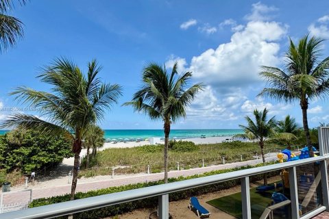 Купить кондоминиум в Майами-Бич, Флорида 2 спальни, 112.04м2, № 1979828 - фото 18