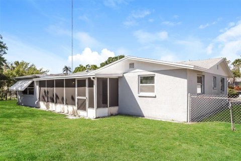 Casa en alquiler en Holiday, Florida, 3 dormitorios, 120.59 m2 № 1598429 - foto 16