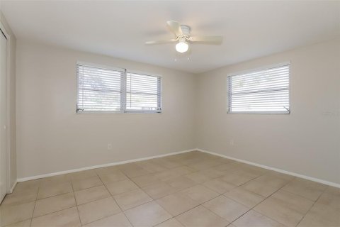 Casa en alquiler en Holiday, Florida, 3 dormitorios, 120.59 m2 № 1598429 - foto 11