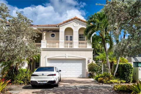Touwnhouse à Fort Lauderdale, Floride 3 chambres, 265.33 m2 № 2373827