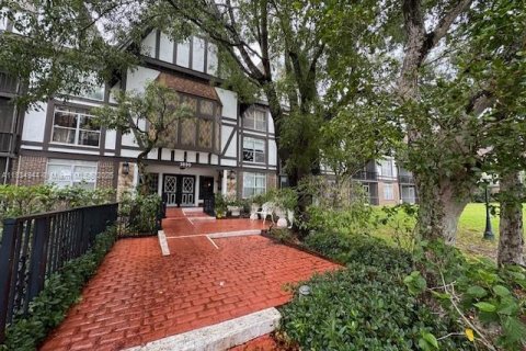 Copropriété à vendre à Lauderhill, Floride: 2 chambres, 106.84 m2 № 1817679 - photo 5