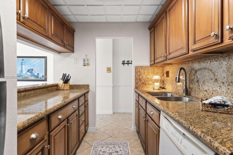 Copropriété à vendre à Tavernier, Floride: 2 chambres, 73.76 m2 № 2262524 - photo 8