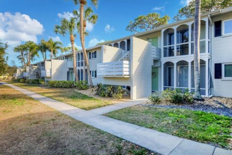 Condominio en Sarasota, Florida, 1 dormitorio  № 2094134