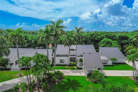 Villa ou maison à Miami, Floride 5 chambres, 380.9 m2 № 2356920