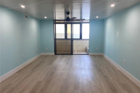 Купить кондоминиум в Гудзон, Флорида 5 комнат, 114.83м2, № 2094040 - фото 8