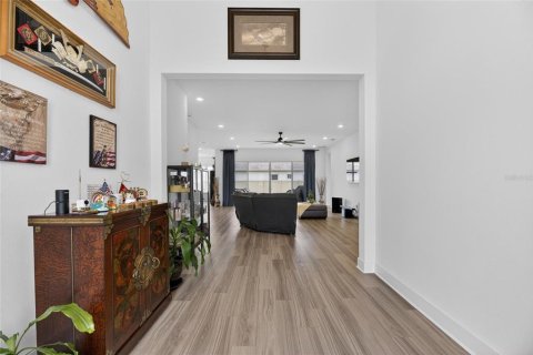 Casa en venta en Wesley Chapel, Florida, 4 dormitorios, 231.98 m2 № 2215723 - foto 11