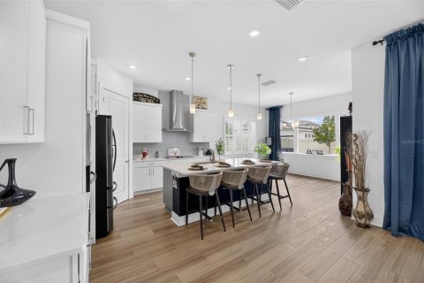 Casa en venta en Wesley Chapel, Florida, 4 dormitorios, 231.98 m2 № 2215723 - foto 19