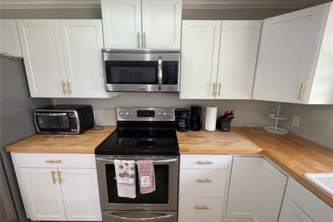 Villa ou maison à louer à Windermere, Floride: 3 chambres, 160.26 m2 № 1780744 - photo 11