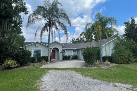 Villa ou maison à louer à Windermere, Floride: 3 chambres, 160.26 m2 № 1780744 - photo 1