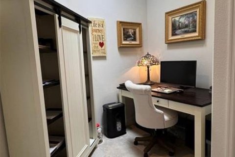 Купить виллу или дом в Палм-Кост, Флорида 13 комнат, 171.96м2, № 2149567 - фото 16