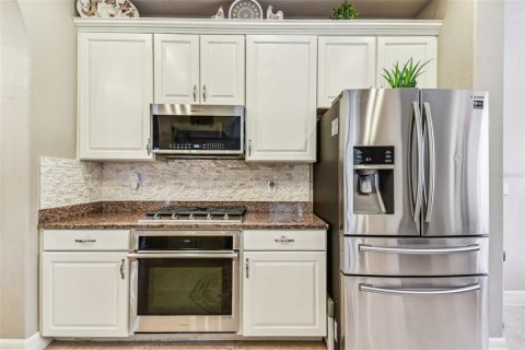 Casa en venta en Tampa, Florida, 4 dormitorios, 278.71 m2 № 1654381 - foto 15