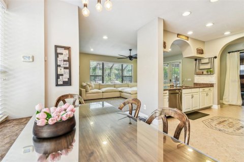 Casa en venta en Tampa, Florida, 4 dormitorios, 278.71 m2 № 1654381 - foto 18