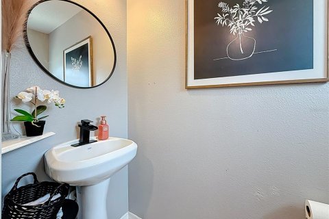 Townhouse in Lakeland, Florida 3 bedrooms, 164.53 sq.m. № 1916643 - photo 28
