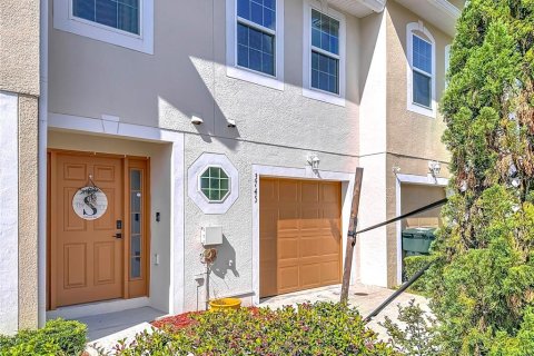 Townhouse in Lakeland, Florida 3 bedrooms, 164.53 sq.m. № 1916643 - photo 10