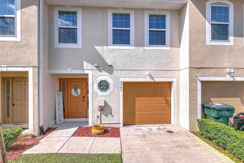 Townhouse in Lakeland, Florida 3 bedrooms, 164.53 sq.m. № 1916643 - photo 9