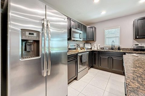 Townhouse in Lakeland, Florida 3 bedrooms, 164.53 sq.m. № 1916643 - photo 20