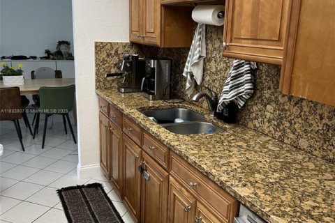 Copropriété à louer à Boca Raton, Floride: 2 chambres, 101.54 m2 № 2169831 - photo 7