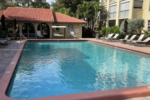 Copropriété à louer à Boca Raton, Floride: 2 chambres, 101.54 m2 № 2169831 - photo 6