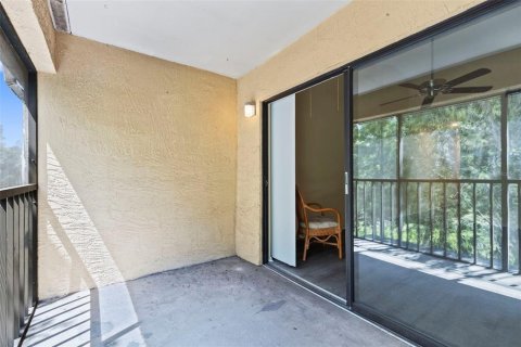 Condo in Tampa, Florida, 1 bedroom  № 1870691 - photo 14