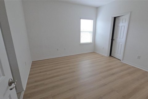 House in Riverview, Florida 5 bedrooms, 296.17 sq.m. № 1761224 - photo 15