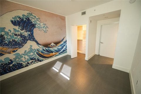 Condominio en alquiler en Miami, Florida, 3 dormitorios, 146.88 m2 № 2006893 - foto 29