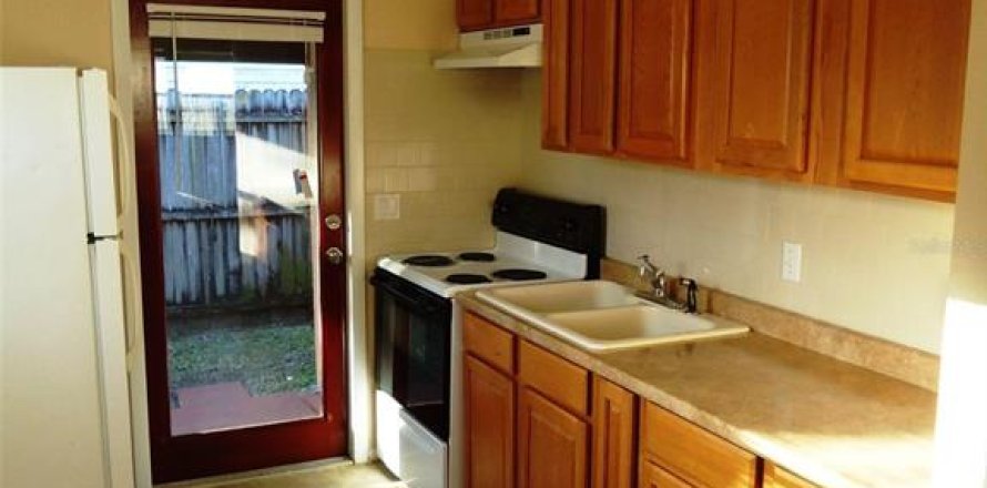 Appartement à Saint Petersburg, Floride 2 chambres, 69.68 m2 № 1681445