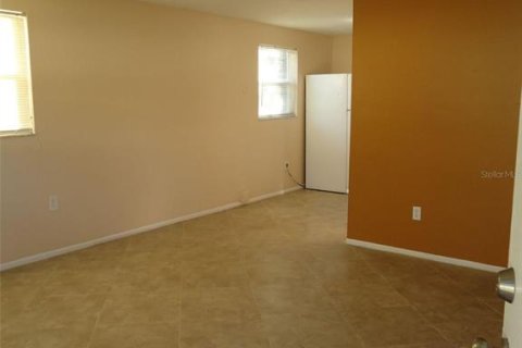 Apartamento en alquiler en Saint Petersburg, Florida, 2 dormitorios, 69.68 m2 № 1681445 - foto 11