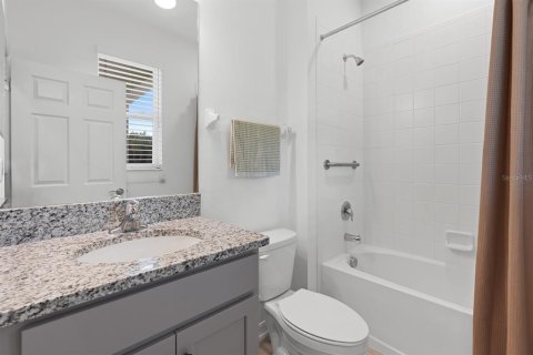 House in Tampa, Florida 5 bedrooms, 330.64 sq.m. № 2259091 - photo 27