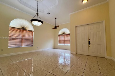 Снять в аренду виллу или дом в Пальметто-Бей, Флорида 4 спальни, 172.43м2, № 2003725 - фото 16