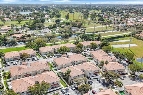 Купить таунхаус в Мирамар, Флорида 2 спальни, 107.12м2, № 1958628 - фото 24