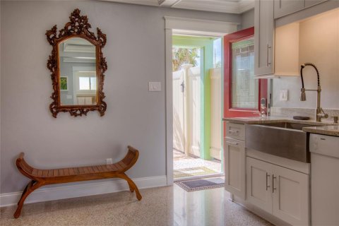Casa en venta en New Smyrna Beach, Florida, 4 dormitorios, 151.06 m2 № 2143476 - foto 5
