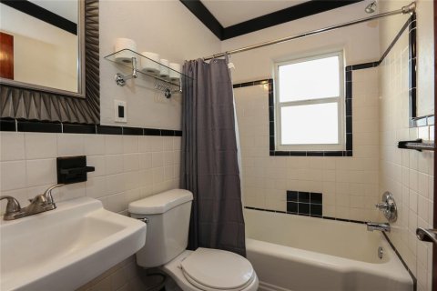 Casa en venta en New Smyrna Beach, Florida, 4 dormitorios, 151.06 m2 № 2143476 - foto 27