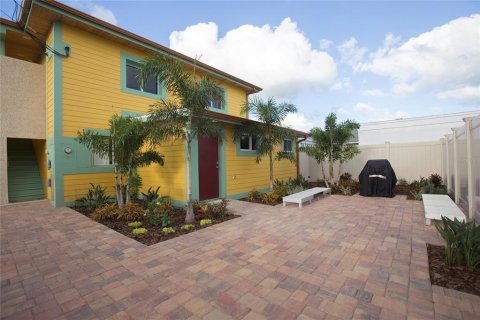 Casa en venta en New Smyrna Beach, Florida, 4 dormitorios, 151.06 m2 № 2143476 - foto 15
