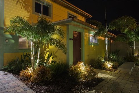 Casa en venta en New Smyrna Beach, Florida, 4 dormitorios, 151.06 m2 № 2143476 - foto 28