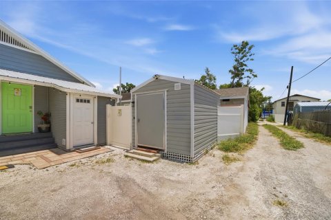 Villa ou maison à vendre à Tampa, Floride: 4 chambres, 160.26 m2 № 2283294 - photo 30