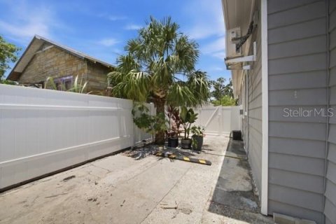 Villa ou maison à vendre à Tampa, Floride: 4 chambres, 160.26 m2 № 2283294 - photo 29