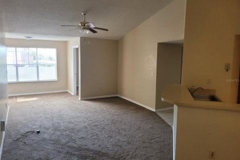 Copropriété à louer à Orlando, Floride: 2 chambres, 102.29 m2 № 2402835 - photo 4