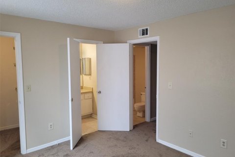 Copropriété à louer à Orlando, Floride: 2 chambres, 102.29 m2 № 2402835 - photo 8
